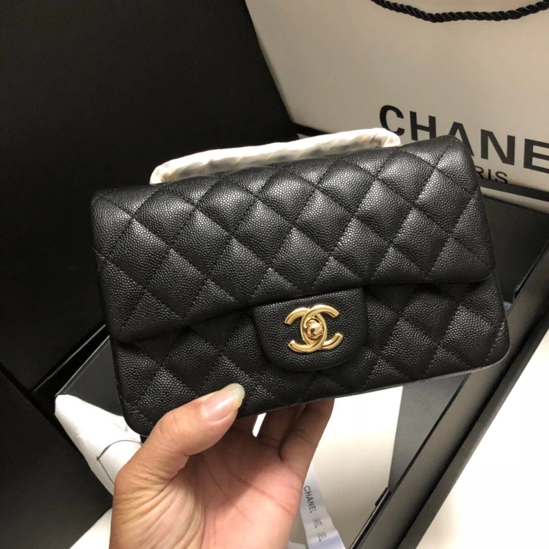 Sleek C*hanel Crossbody bag Top Quality HT 20231013-37 20cm 8798