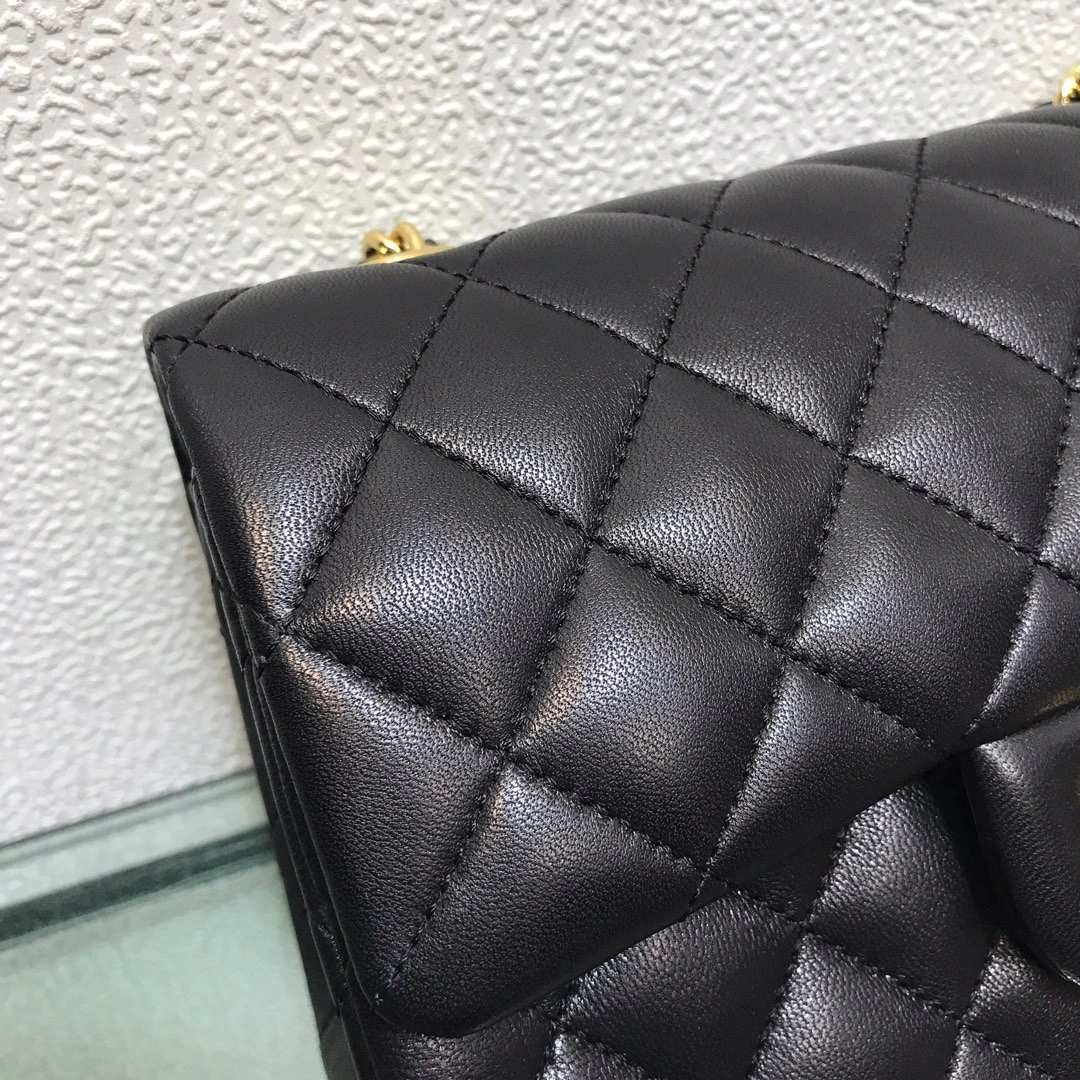 Comfortable C*hanel Crossbody bag Top Quality HT 20231013-41 20cm 8794