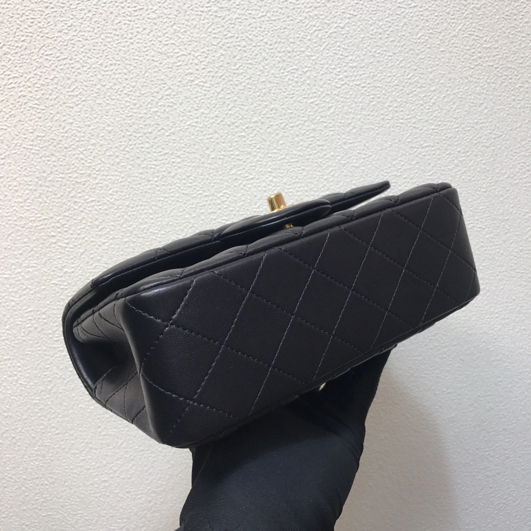 Comfortable C*hanel Crossbody bag Top Quality HT 20231013-41 20cm 8794