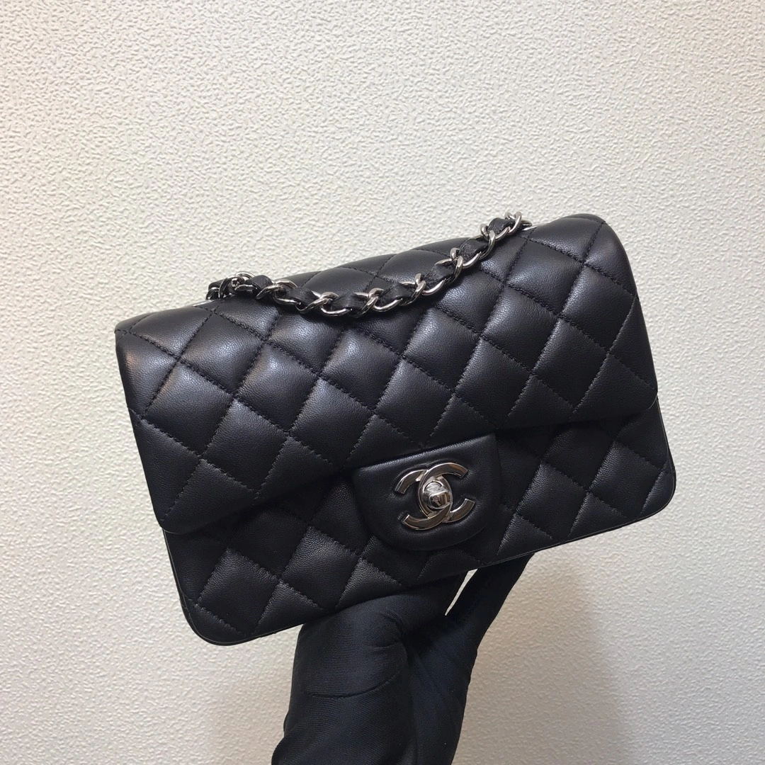 UrbanStyle C*hanel Crossbody bag Top Quality HT 20231013-42 20cm 8793