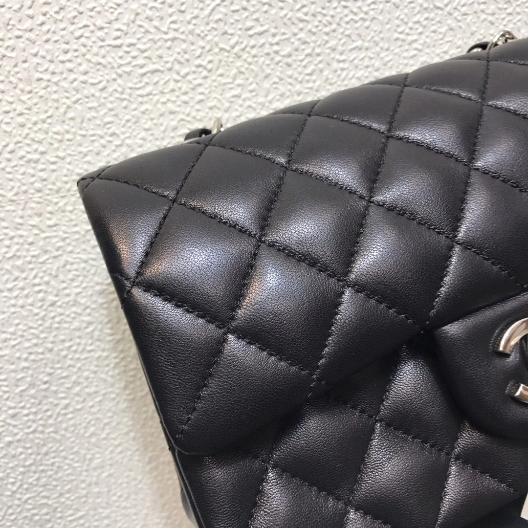 UrbanStyle C*hanel Crossbody bag Top Quality HT 20231013-42 20cm 8793