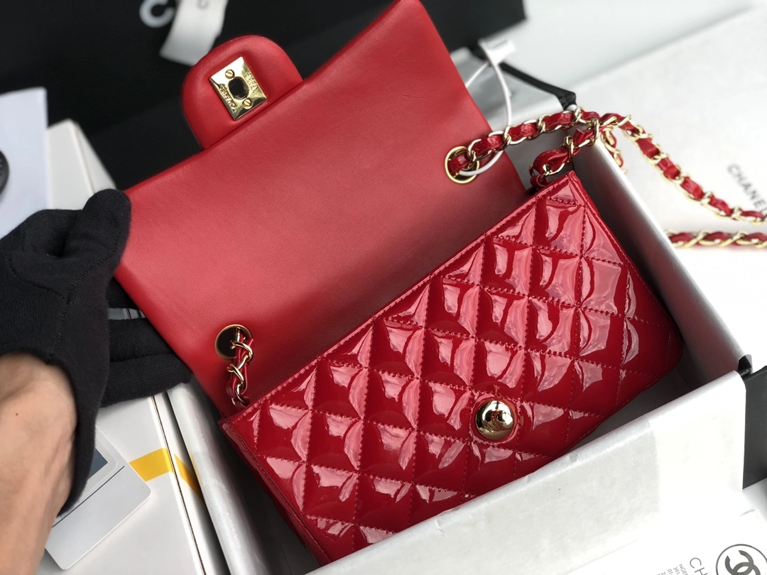 C*hanel Crossbody bag Top Quality HT 20231013-7 20cm MoistureWicking 8828