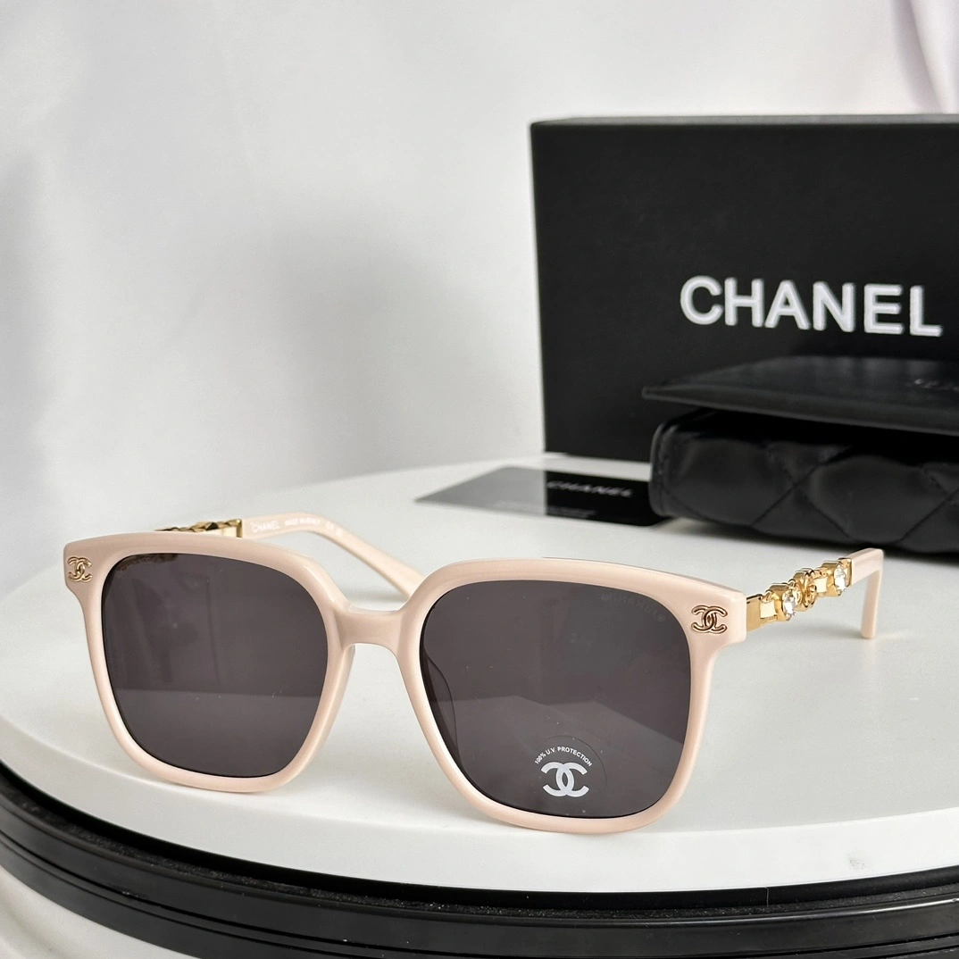 C*hanel Glasses Top XX 20240324- Snug 17002