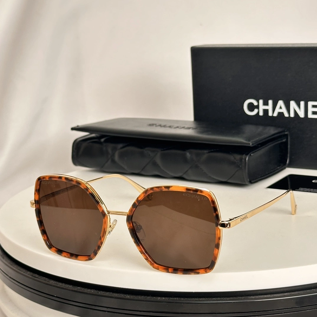 C*hanel Glasses Top XX 20240406- Snug 16987