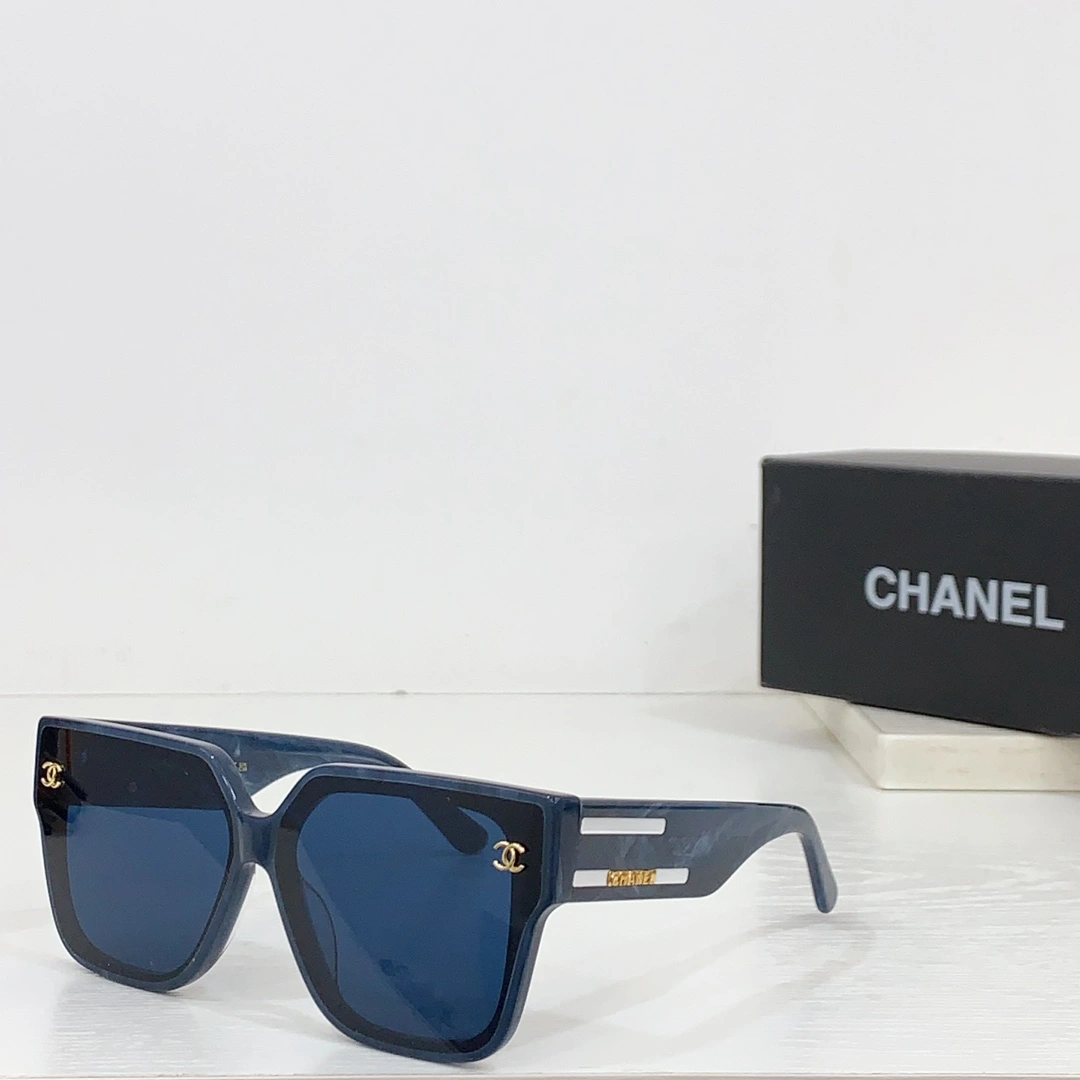 UrbanChic C*hanel Glasses Top XX 20240513- 16956