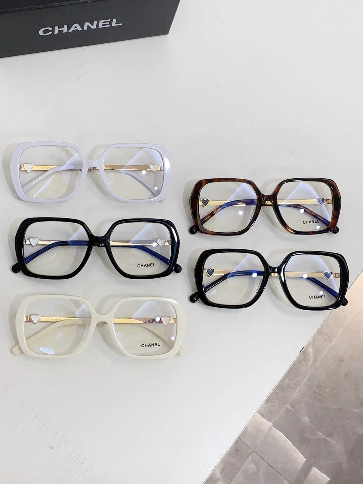Sporty C*hanel Glasses Top XX 20240702- 16947