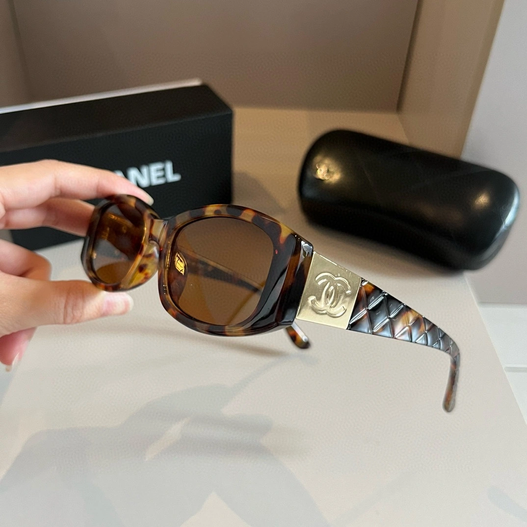 C*hanel Glasses Top XX 20240721- SmoothTexture 16925