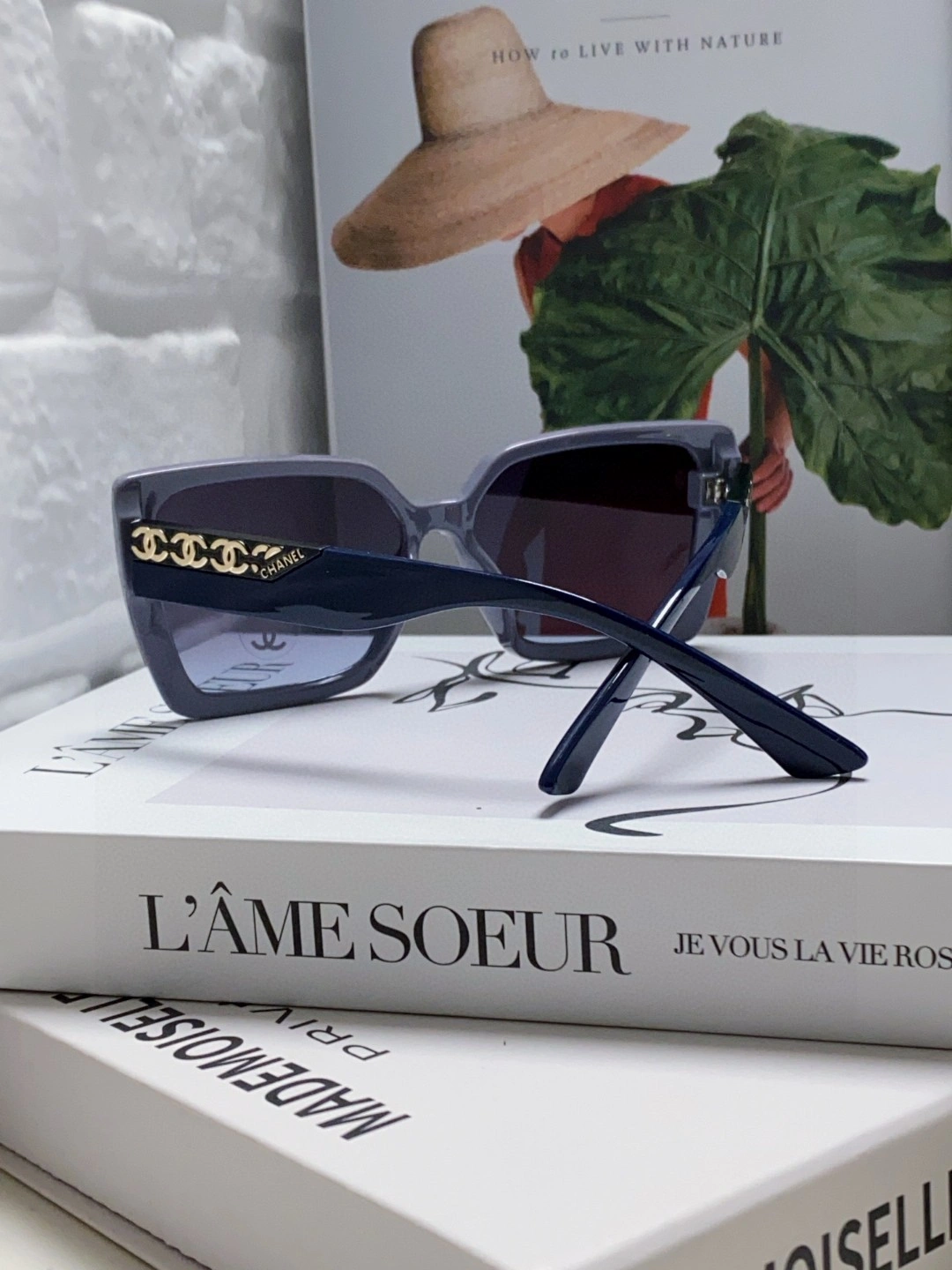 UrbanChic C*hanel Glasses Top XX 20250401- 16907