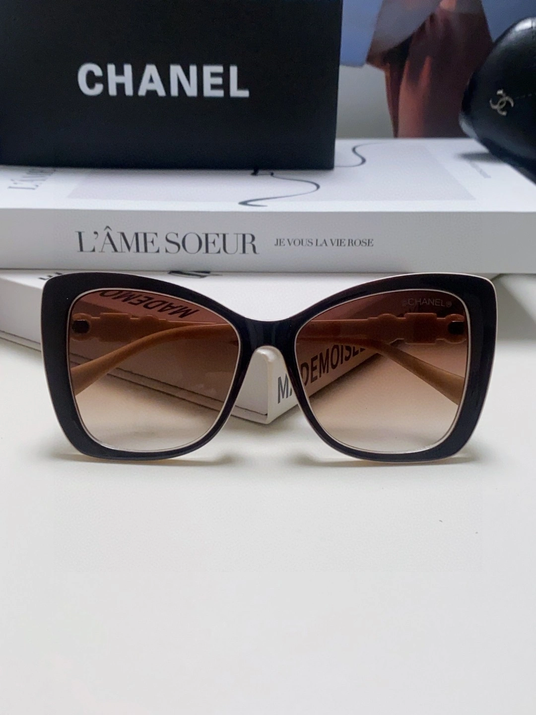 C*hanel Glasses Top XX 20250402- UrbanStyle 16897