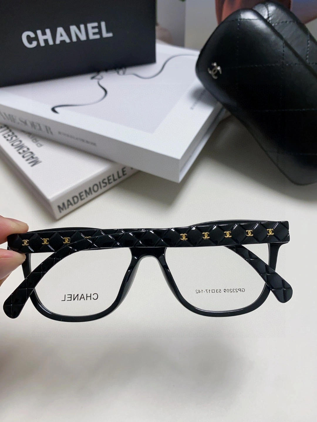 C*hanel Glasses Top XX 20250402- Lightweight 16896