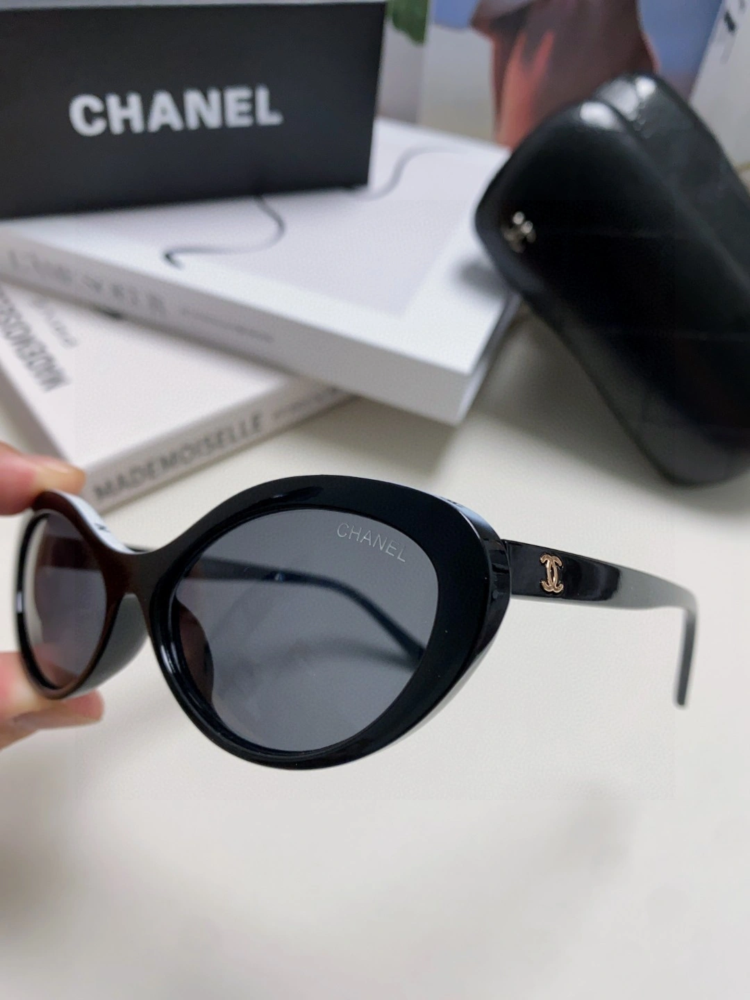 SoftTouch C*hanel Glasses Top XX 20250402- 16895