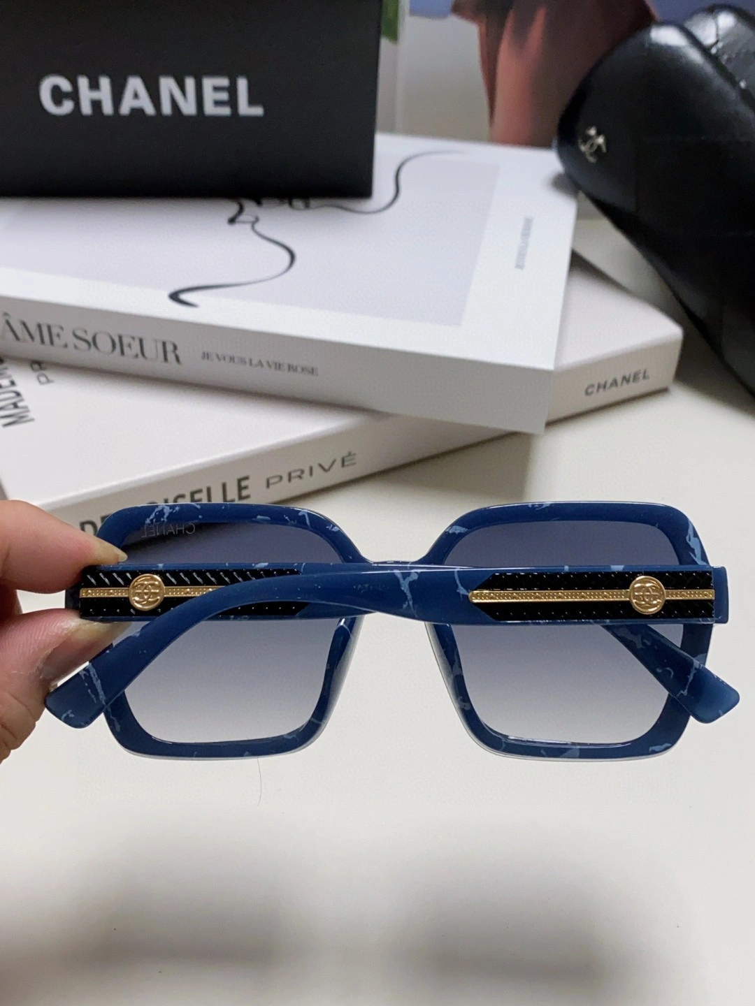 C*hanel Glasses Top XX 20250402- Tailored 16893