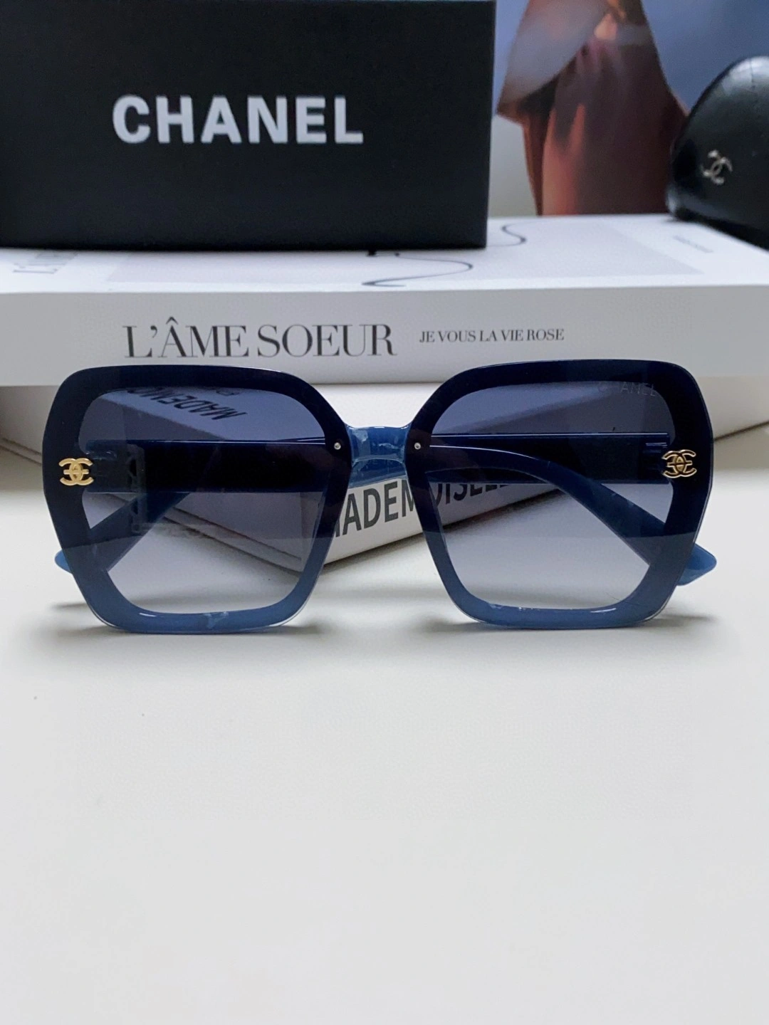 C*hanel Glasses Top XX 20250402- Tailored 16893