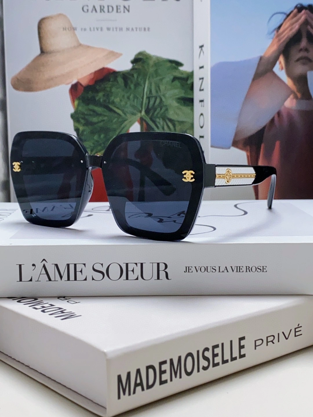 C*hanel Glasses Top XX 20250402- Tailored 16893
