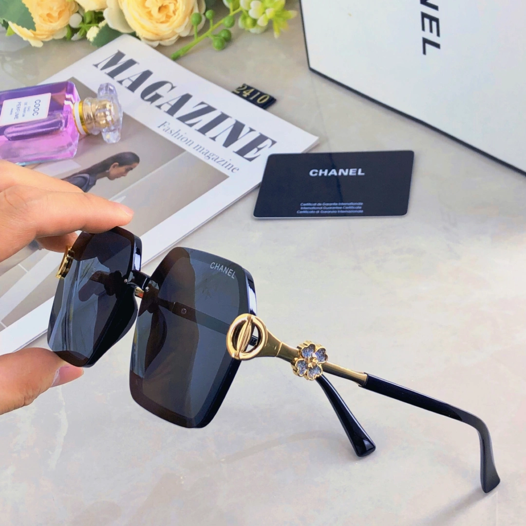 UrbanStyle C*hanel Glasses Top XX 20250402- 16889