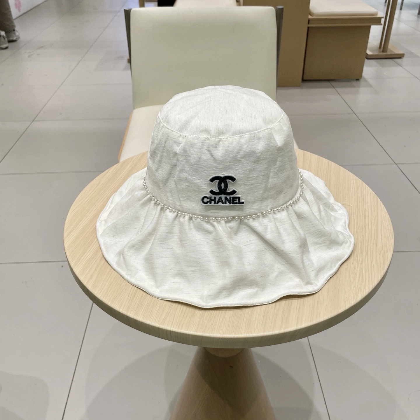 C*hanel Hats Top XX20250411- RelaxedFit 17378