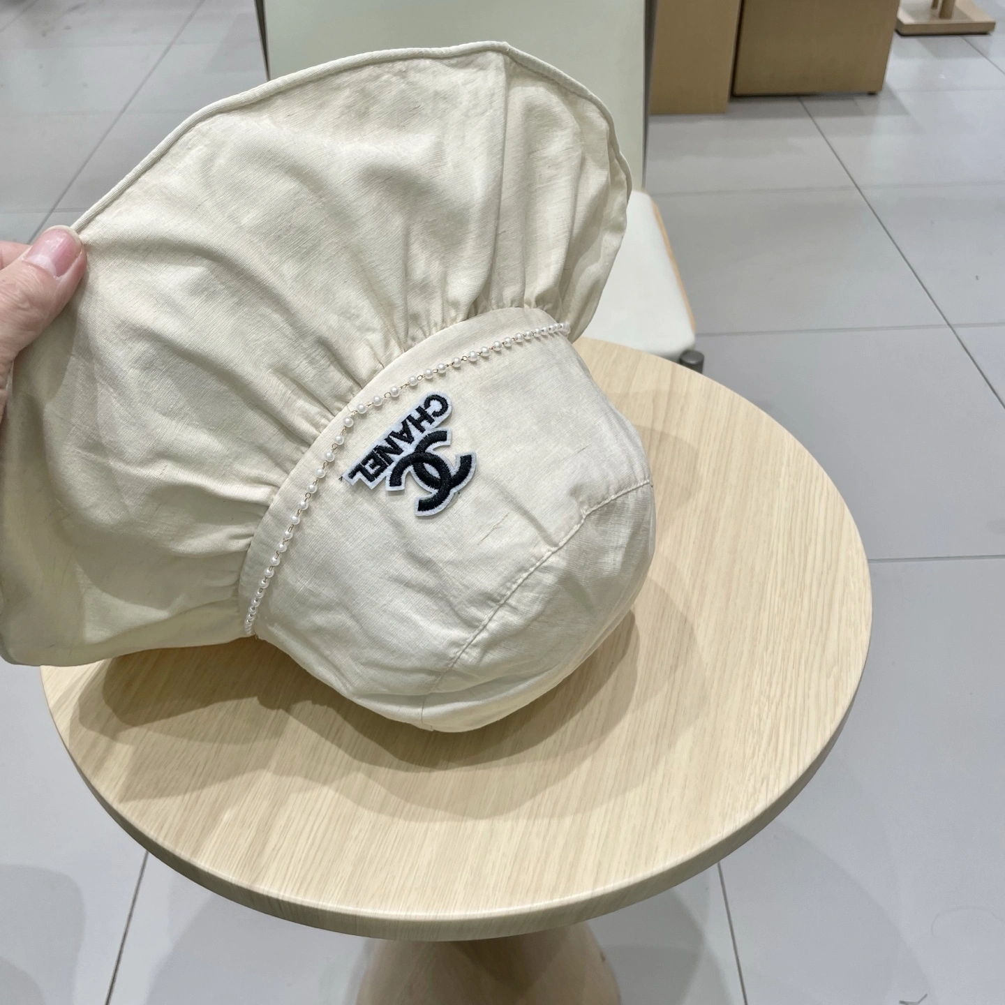 C*hanel Hats Top XX20250411- RelaxedFit 17378
