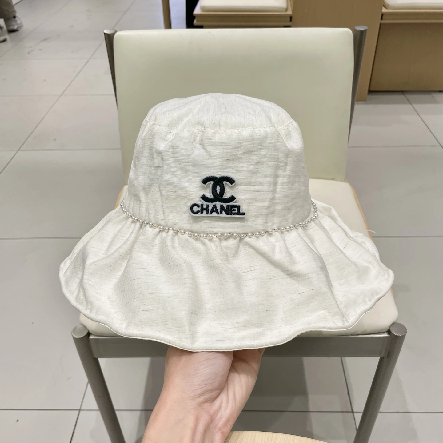 C*hanel Hats Top XX20250411- RelaxedFit 17378