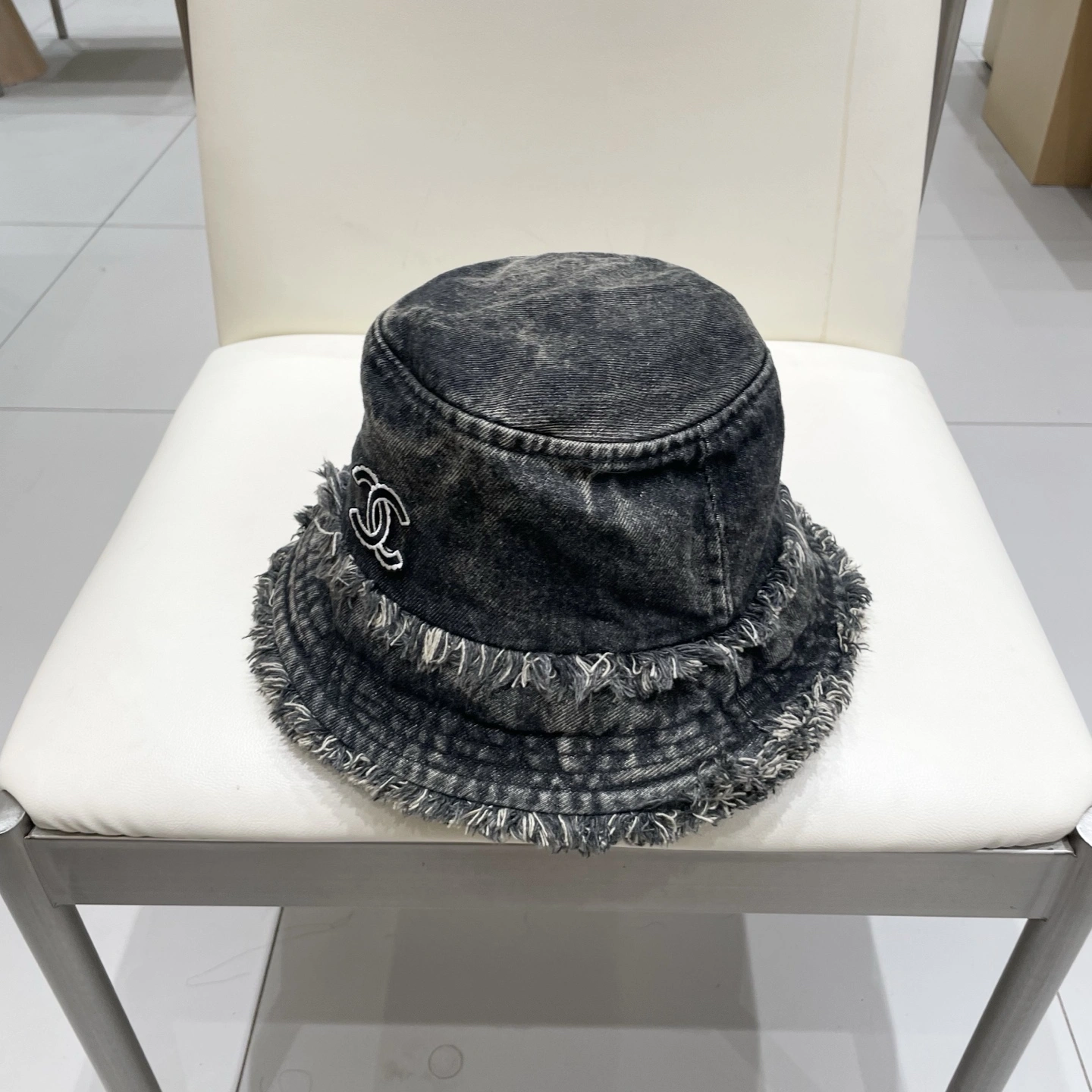 StreetReady C*hanel Hats Top XX20250411- 17358