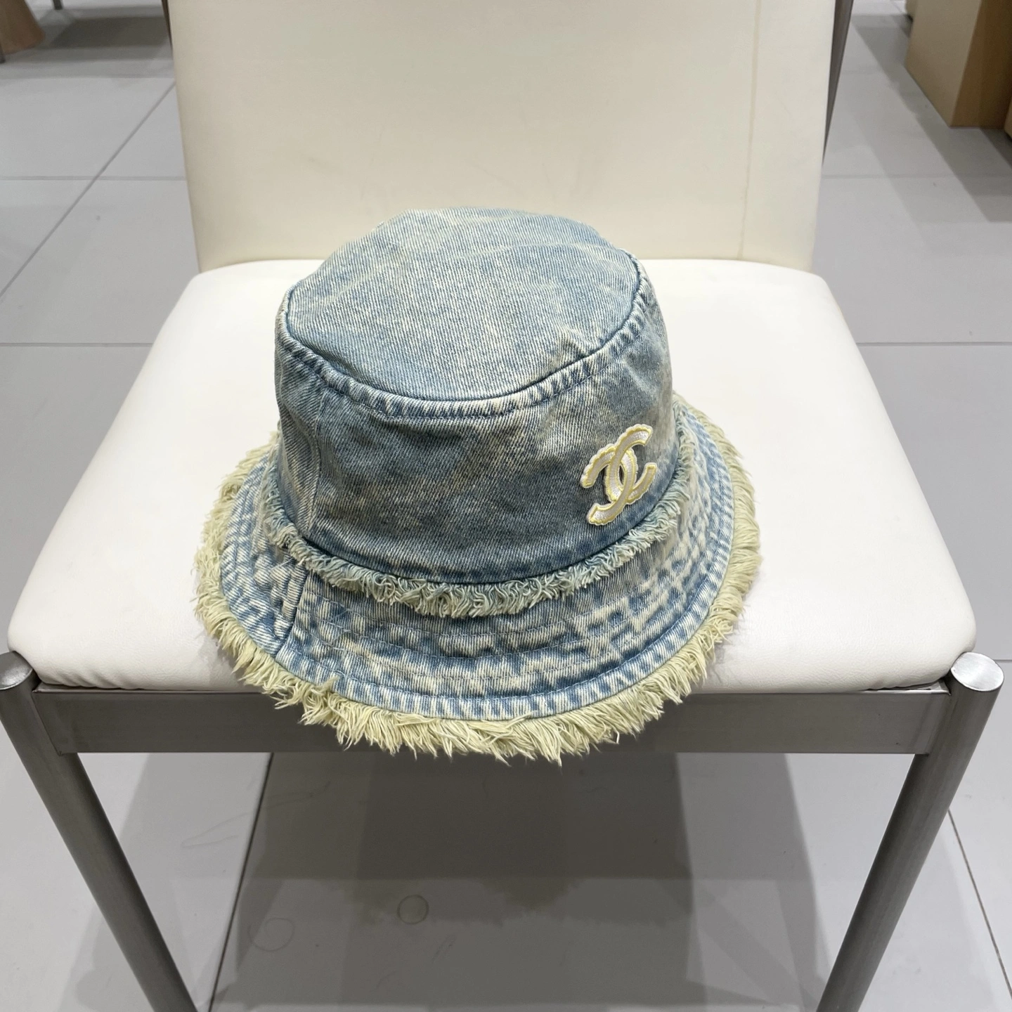 StreetReady C*hanel Hats Top XX20250411- 17358