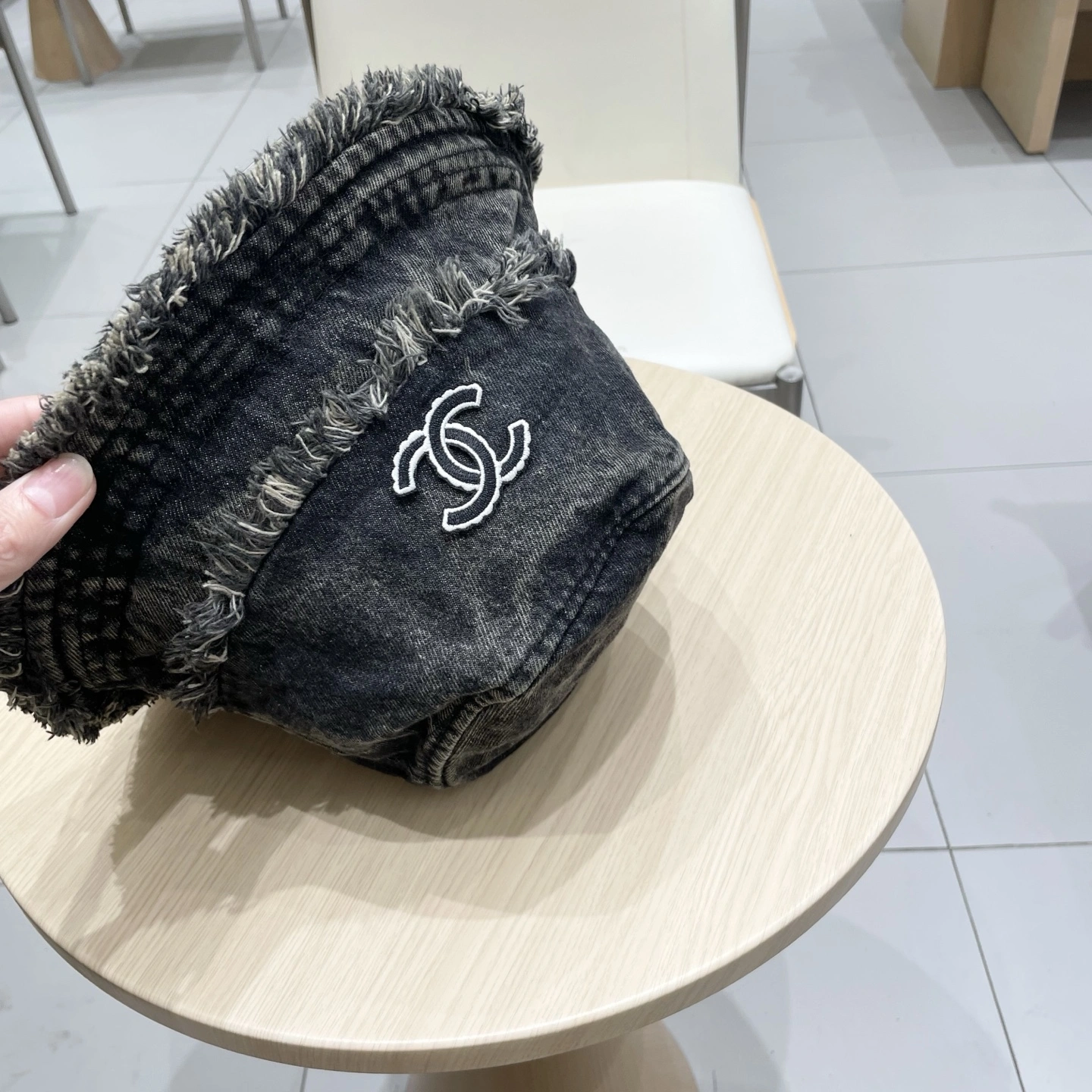 StreetReady C*hanel Hats Top XX20250411- 17358