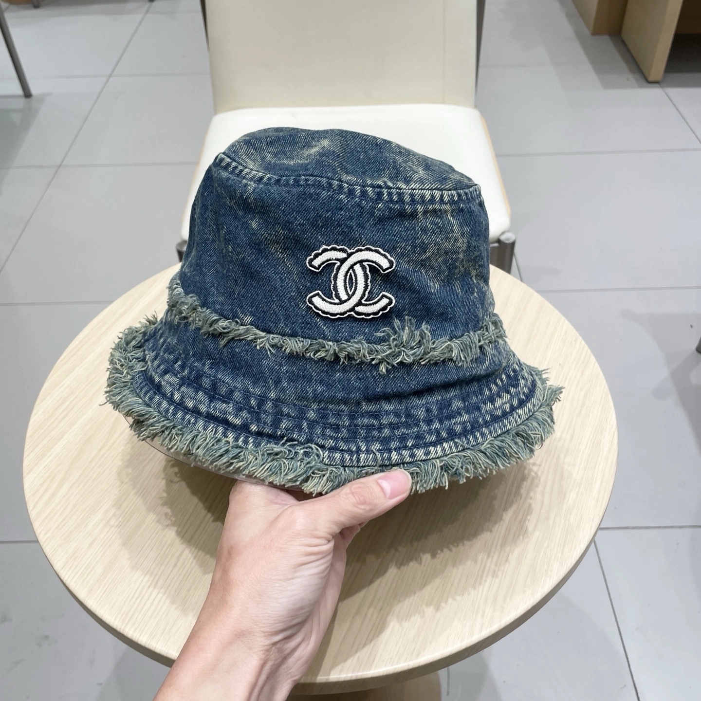 StreetReady C*hanel Hats Top XX20250411- 17358