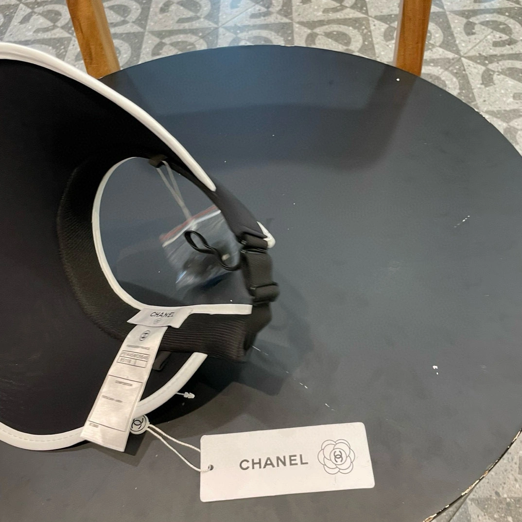 WeatherProof C*hanel Hats Top XX20250411- 17318