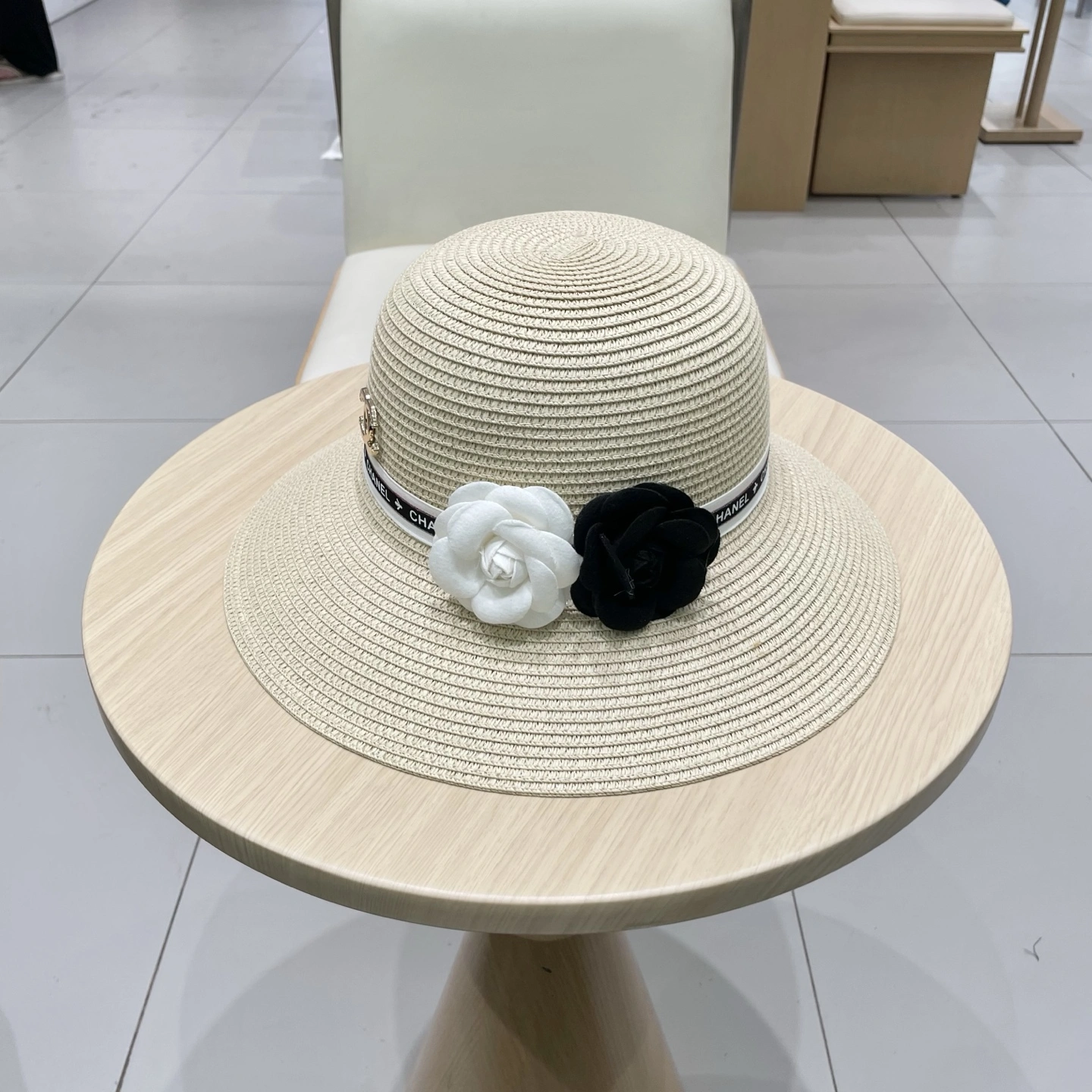 C*hanel Hats Top XX20250412- Bold 17308