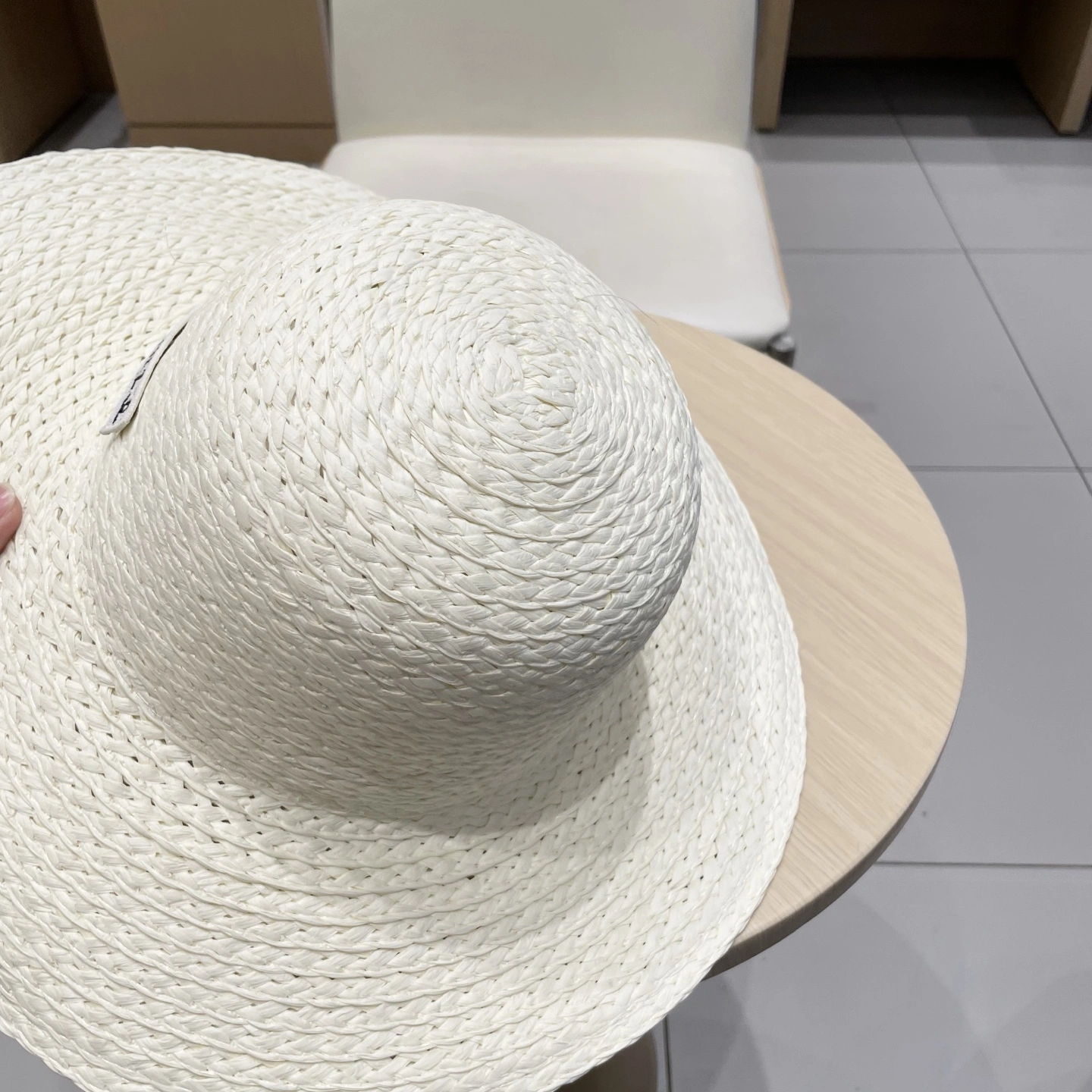 Vibrant C*hanel Hats Top XX20250413- 17285