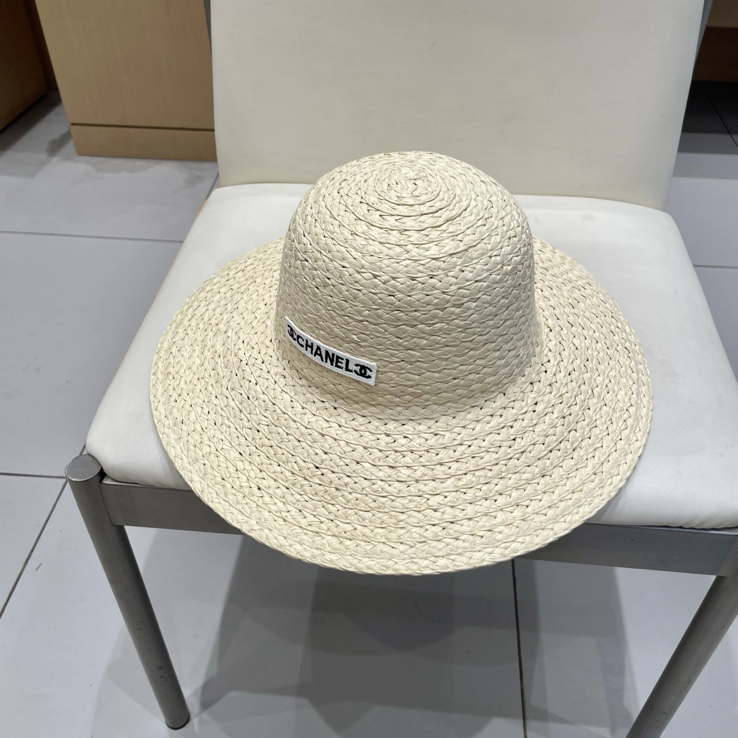 Vibrant C*hanel Hats Top XX20250413- 17285