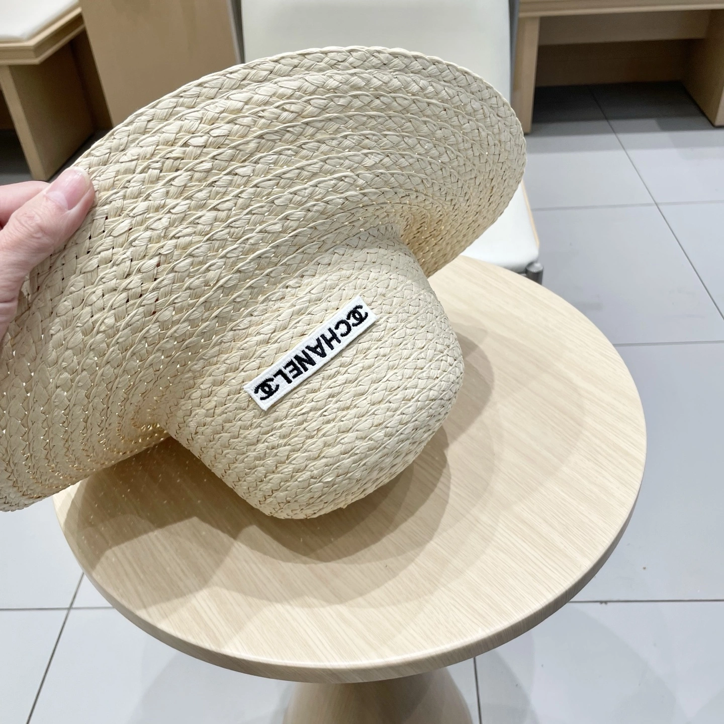 Vibrant C*hanel Hats Top XX20250413- 17285