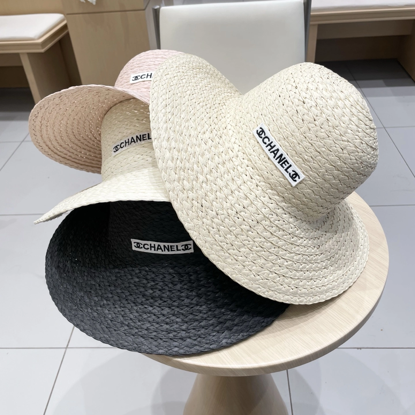 Vibrant C*hanel Hats Top XX20250413- 17285