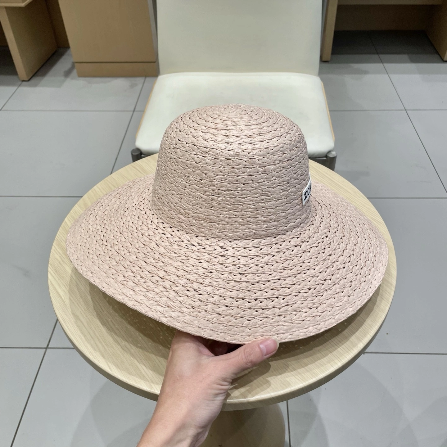 Vibrant C*hanel Hats Top XX20250413- 17285