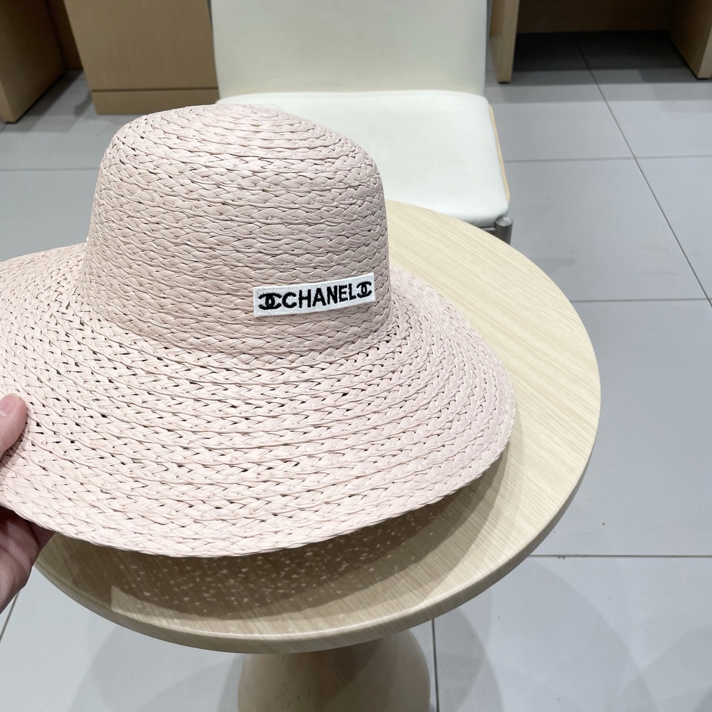 Vibrant C*hanel Hats Top XX20250413- 17285