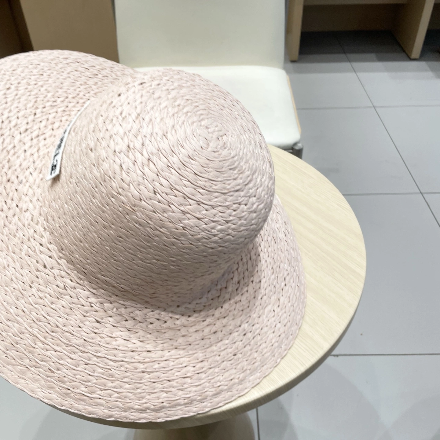 Vibrant C*hanel Hats Top XX20250413- 17285