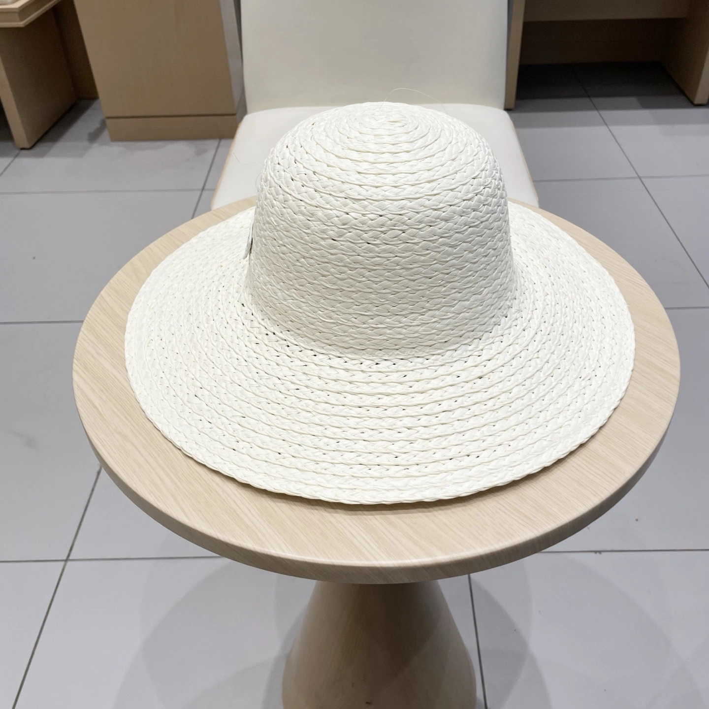 Vibrant C*hanel Hats Top XX20250413- 17285