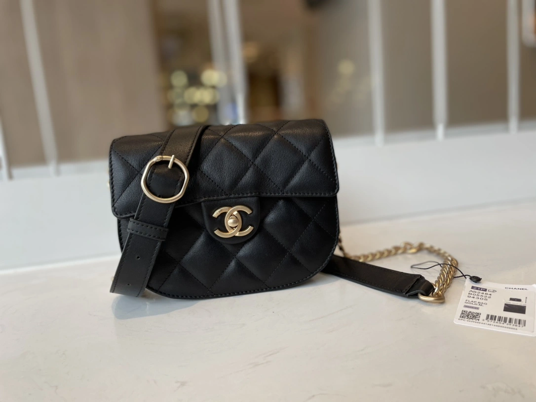 Snug C*hanel Top Bag 17*23*8.5cm 8981
