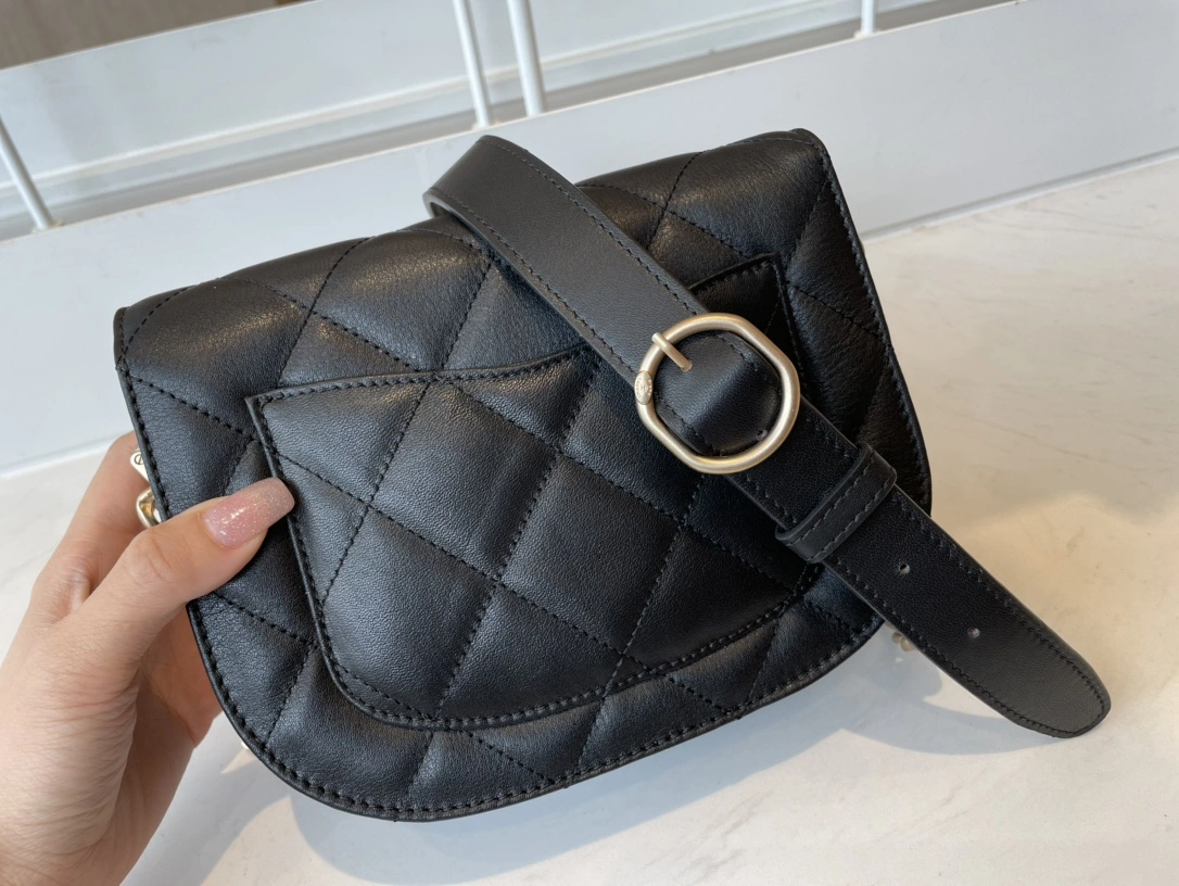 Snug C*hanel Top Bag 17*23*8.5cm 8981