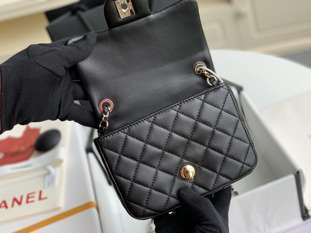 C*hanel Top Bag 18cm StreetReady 9009