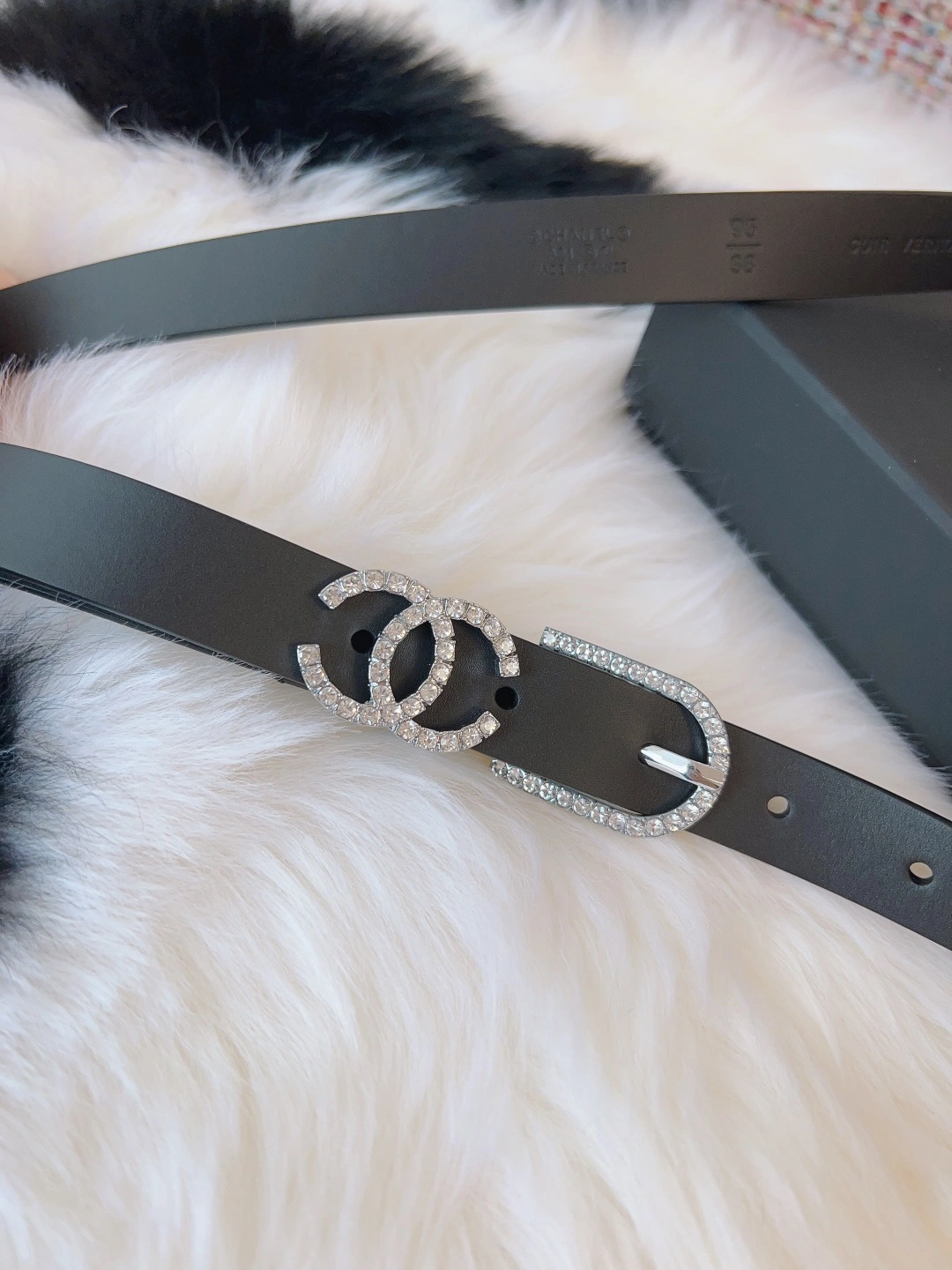 Sleek C*hanel Top Belts AT 20230907- 15830