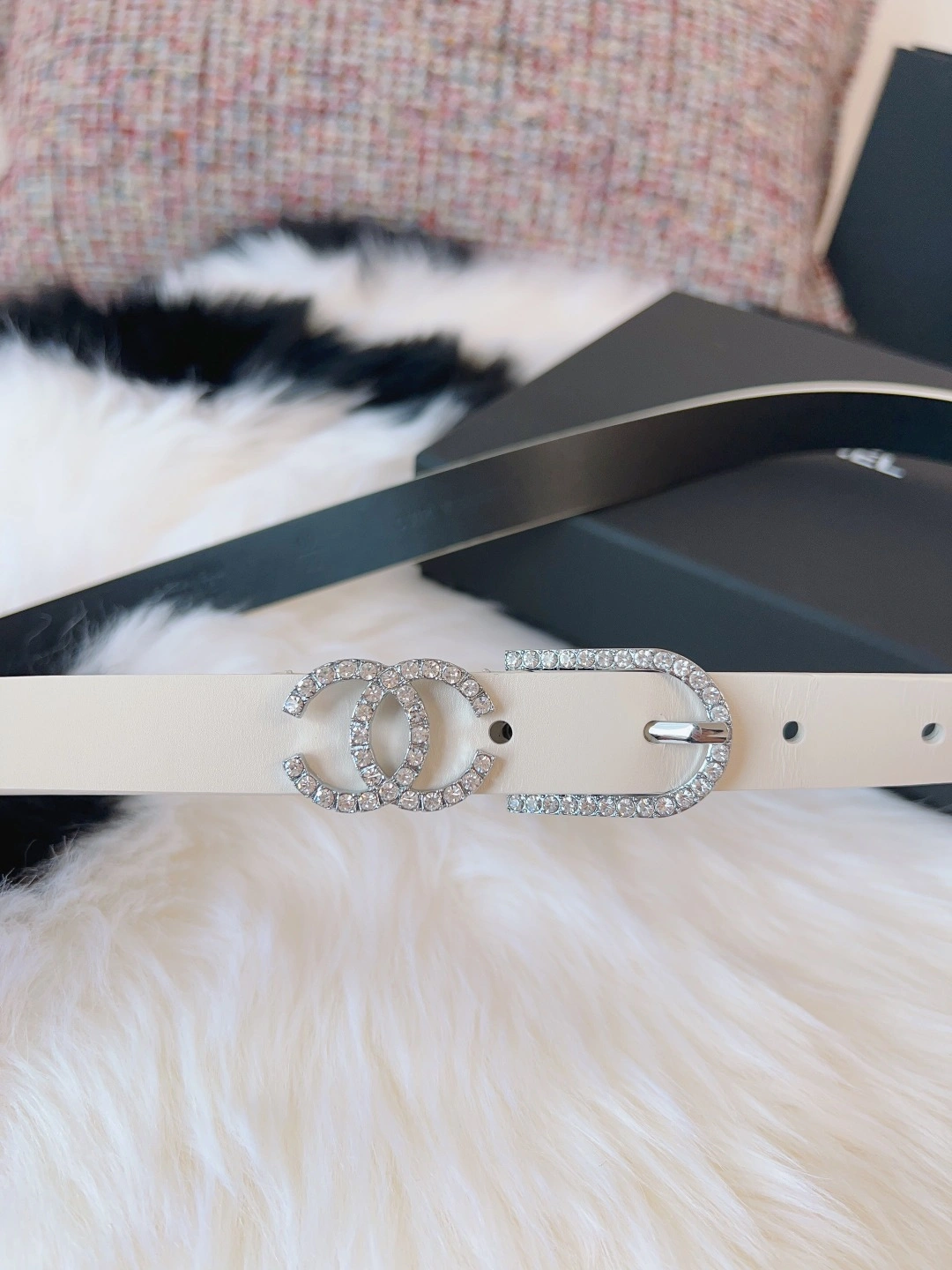 Sleek C*hanel Top Belts AT 20230907- 15830