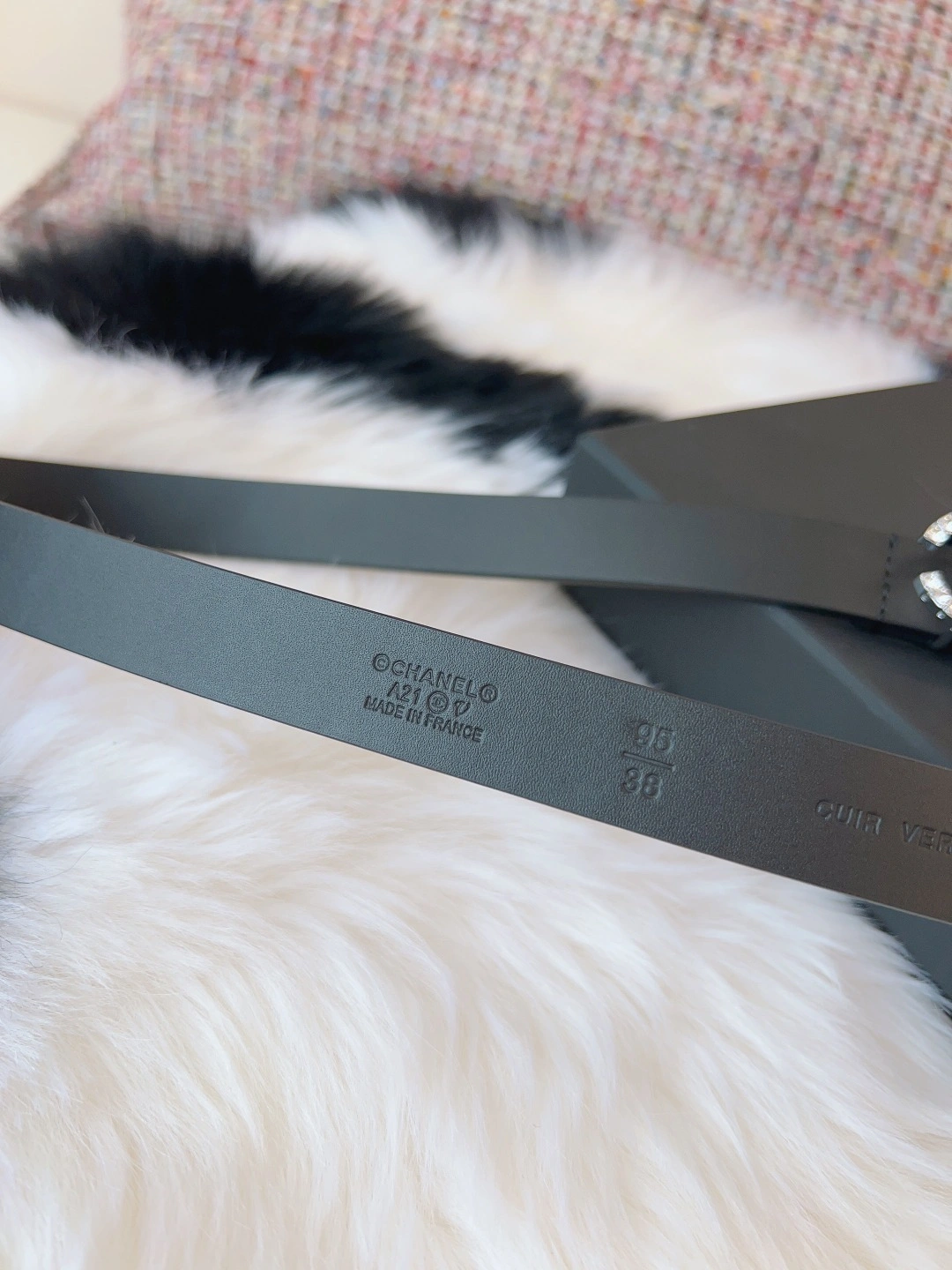 Sleek C*hanel Top Belts AT 20230907- 15830