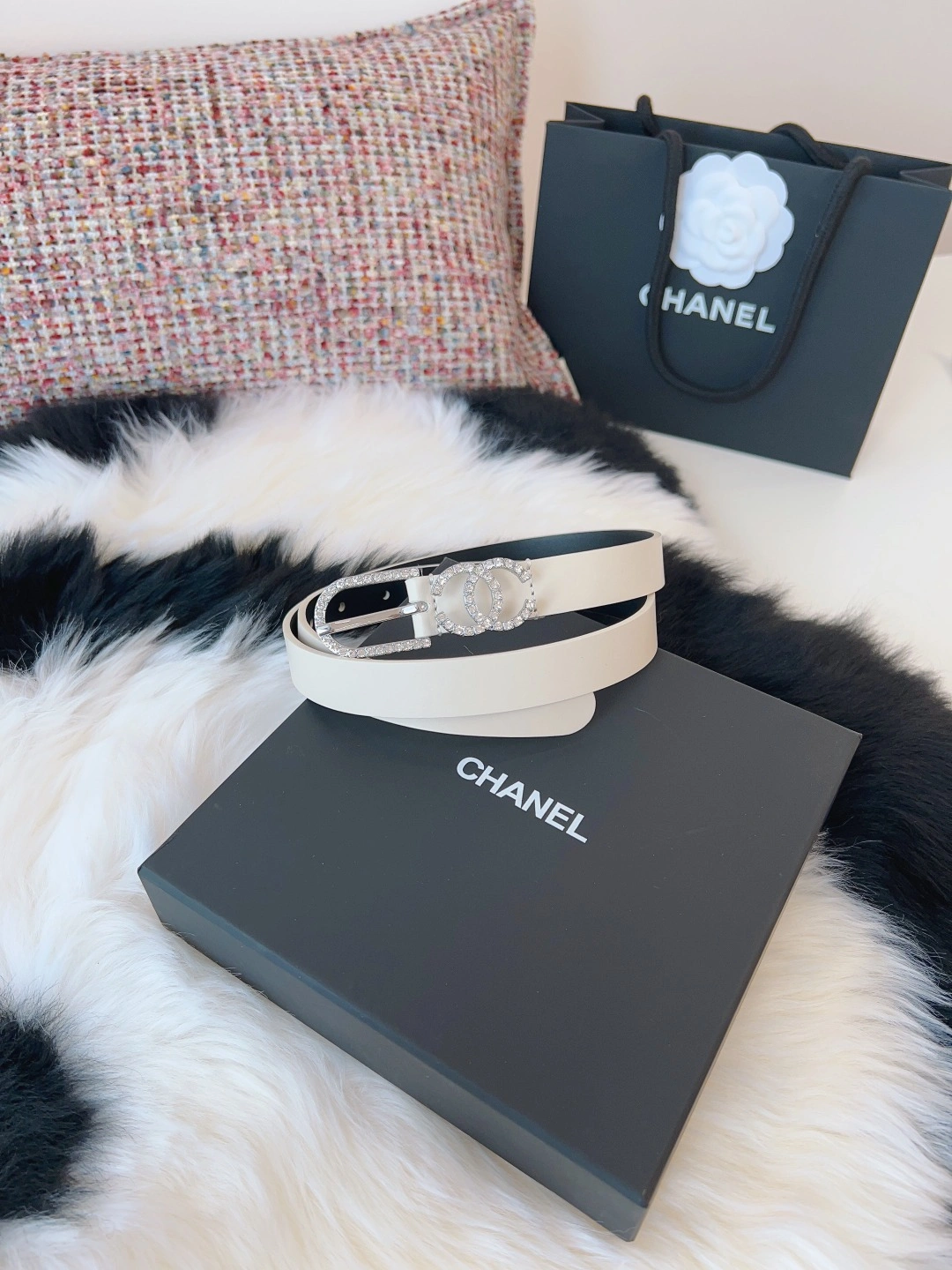Sleek C*hanel Top Belts AT 20230907- 15830
