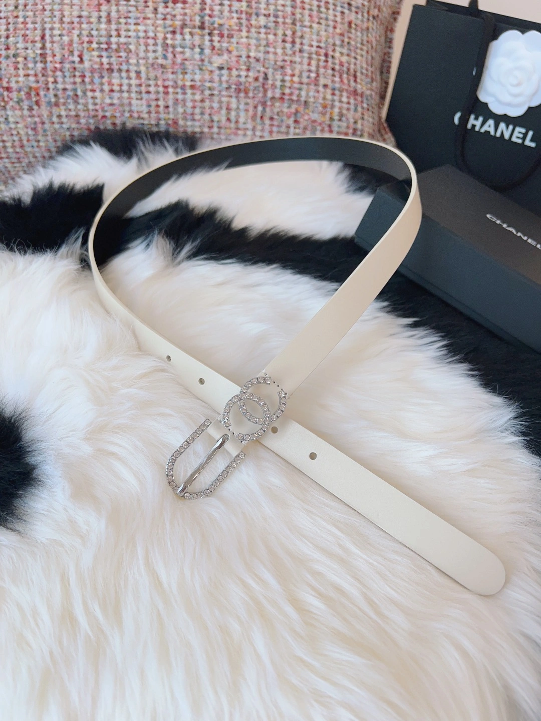 Sleek C*hanel Top Belts AT 20230907- 15830