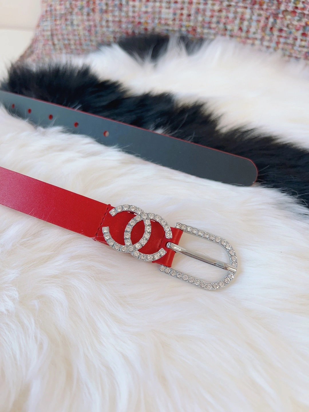 Sleek C*hanel Top Belts AT 20230907- 15830