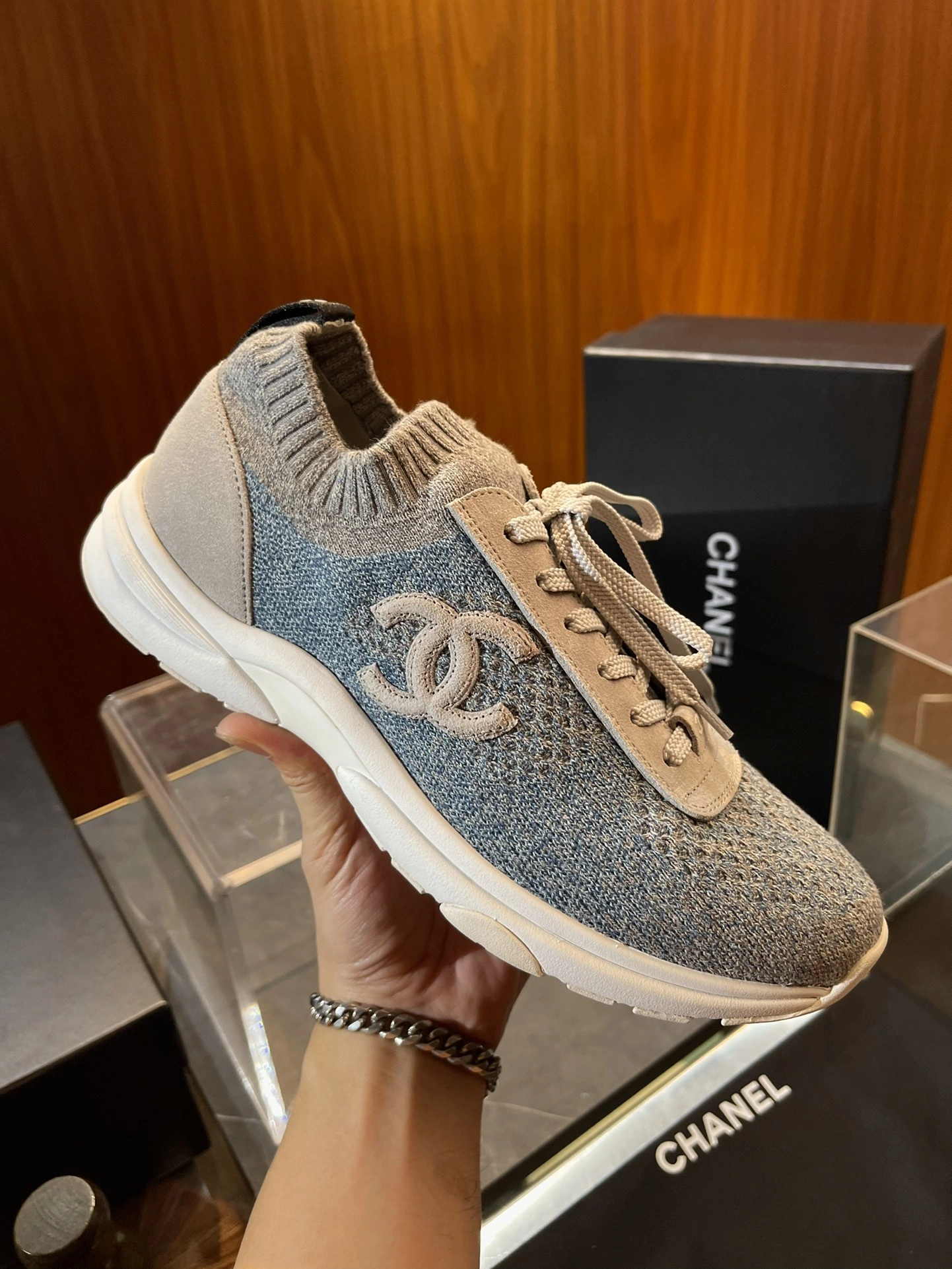 Sleek C*hanel Top Sneaker Low RR 20240813- 6686