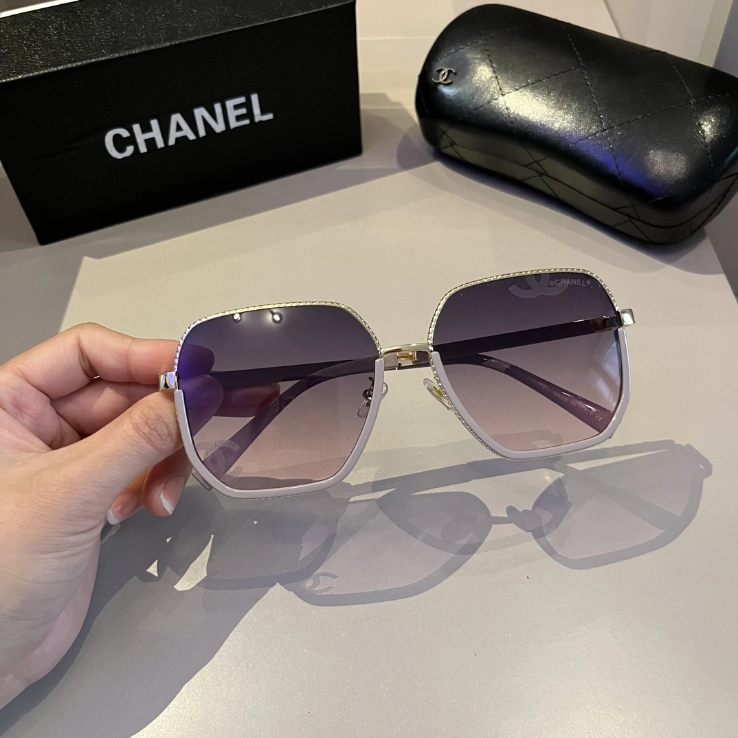 C*hanel Top XX 20240323- Thermal 17006