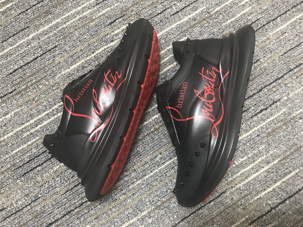 C*ristian L*uboutin Aurelien Flat Sneakers ComfortFit 5200