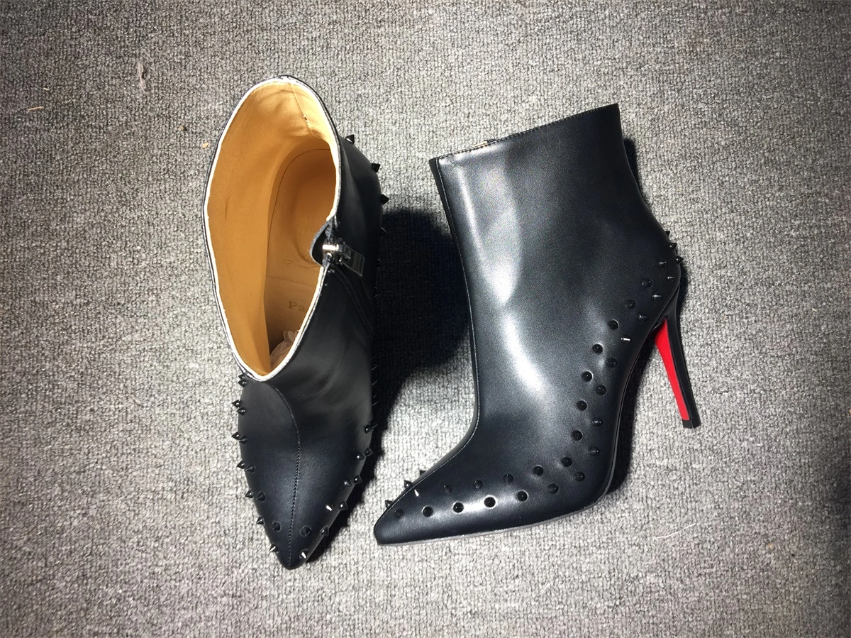 ModernLook C*ristian L*uboutin Boot 5298