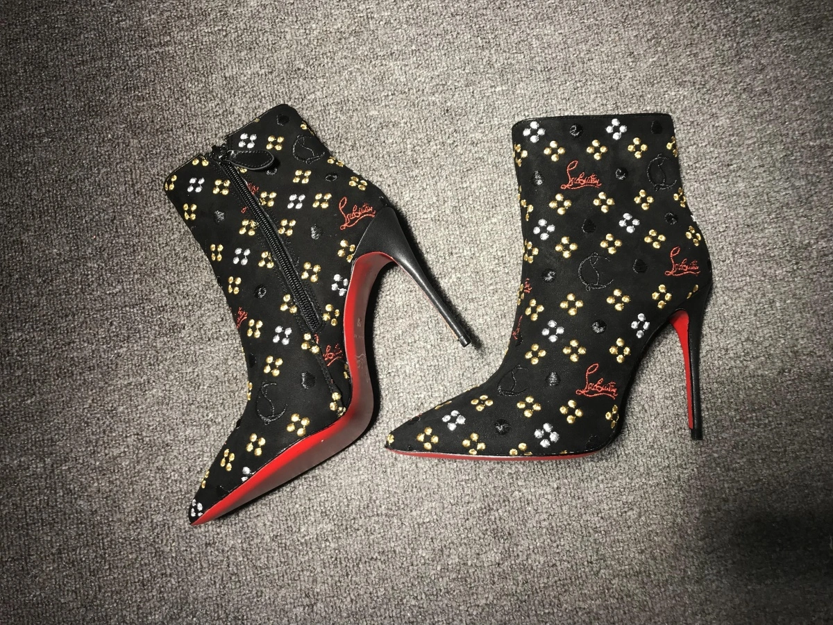 C*ristian L*uboutin Boot Casual 5304